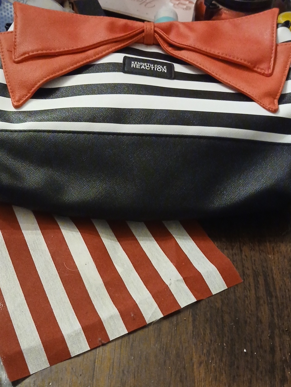 Kenneth Cole Reaction Black & White Striped Clutch Bag with Red Bow New